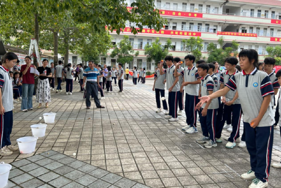 郁南縣桂圩鎮(zhèn)初級(jí)中學(xué)開展學(xué)生心理賦能活動(dòng)4png.png