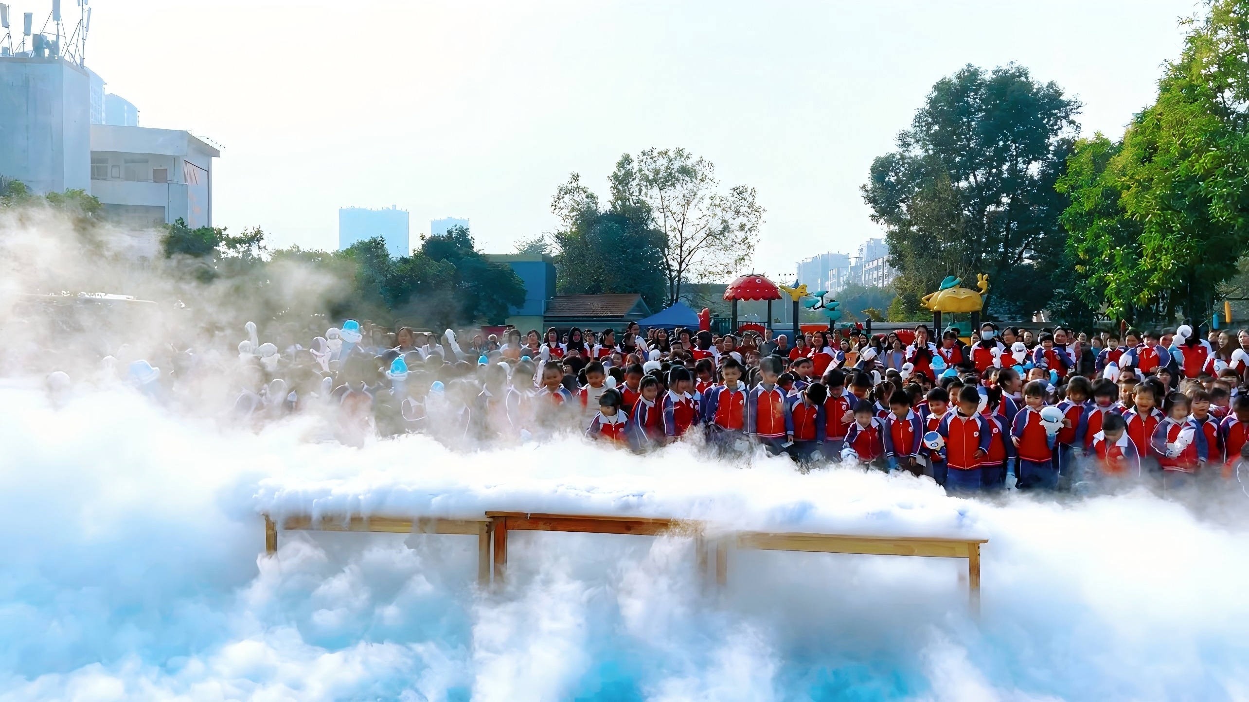 永紅幼兒園舉行喜迎2025年元旦親子游園活動1.jpg